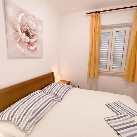 Apartments Villa Marijeta With Free Parking ドゥブロブニク エクステリア 写真