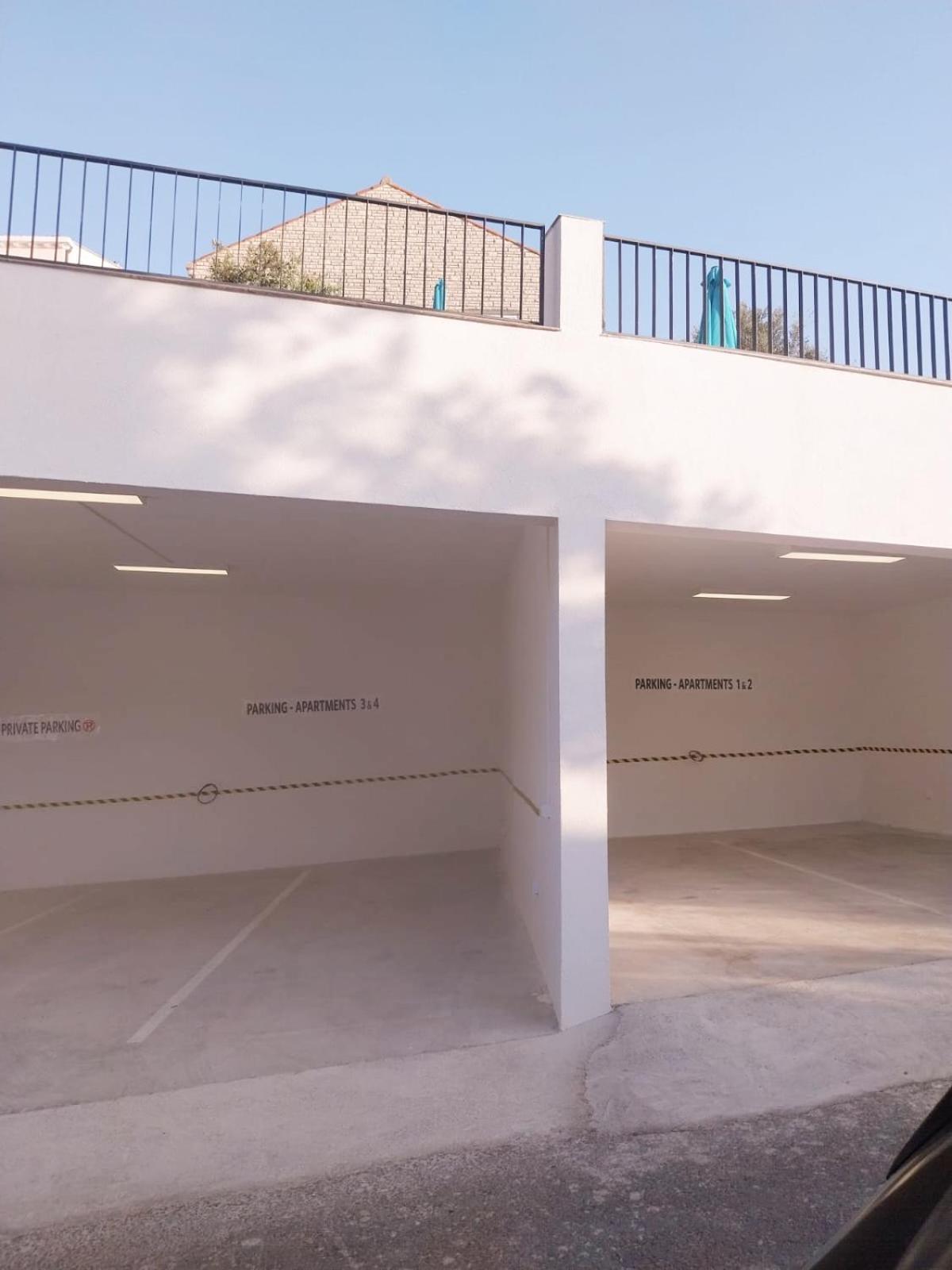 Apartments Villa Marijeta With Free Parking ドゥブロブニク エクステリア 写真